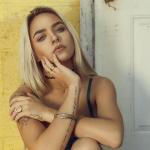 Glow bez filtra: jak wykorzystać kwas hialuronowy, by rozświetlić cerę
